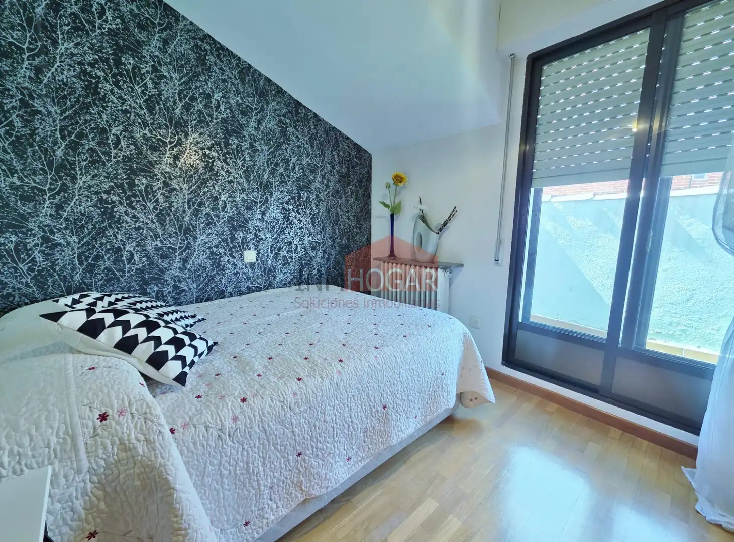 Habitación de Piso en venta en Ávila con Calefacción, Parquet y Trastero