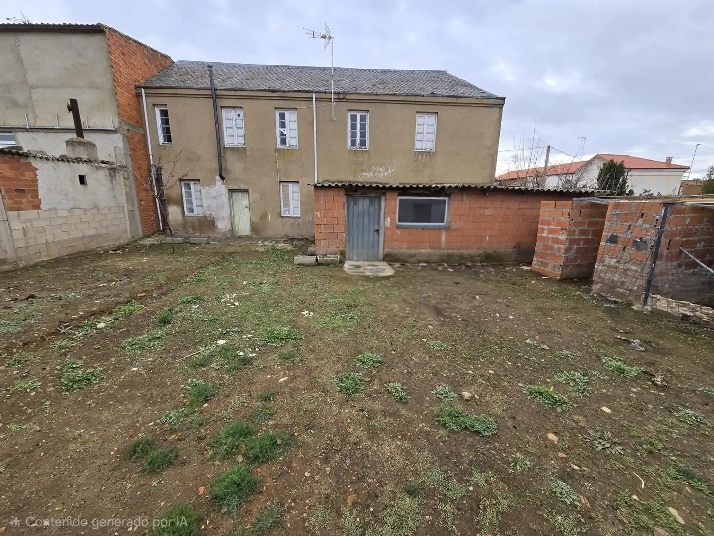 Finca rústica en venta en Urdiales del Páramo