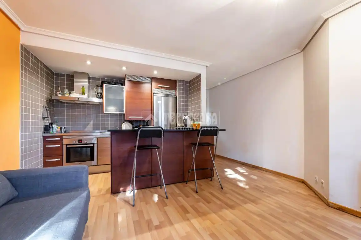 Vista exterior de Piso en venta en Las Rozas de Madrid con Calefacción y Terraza