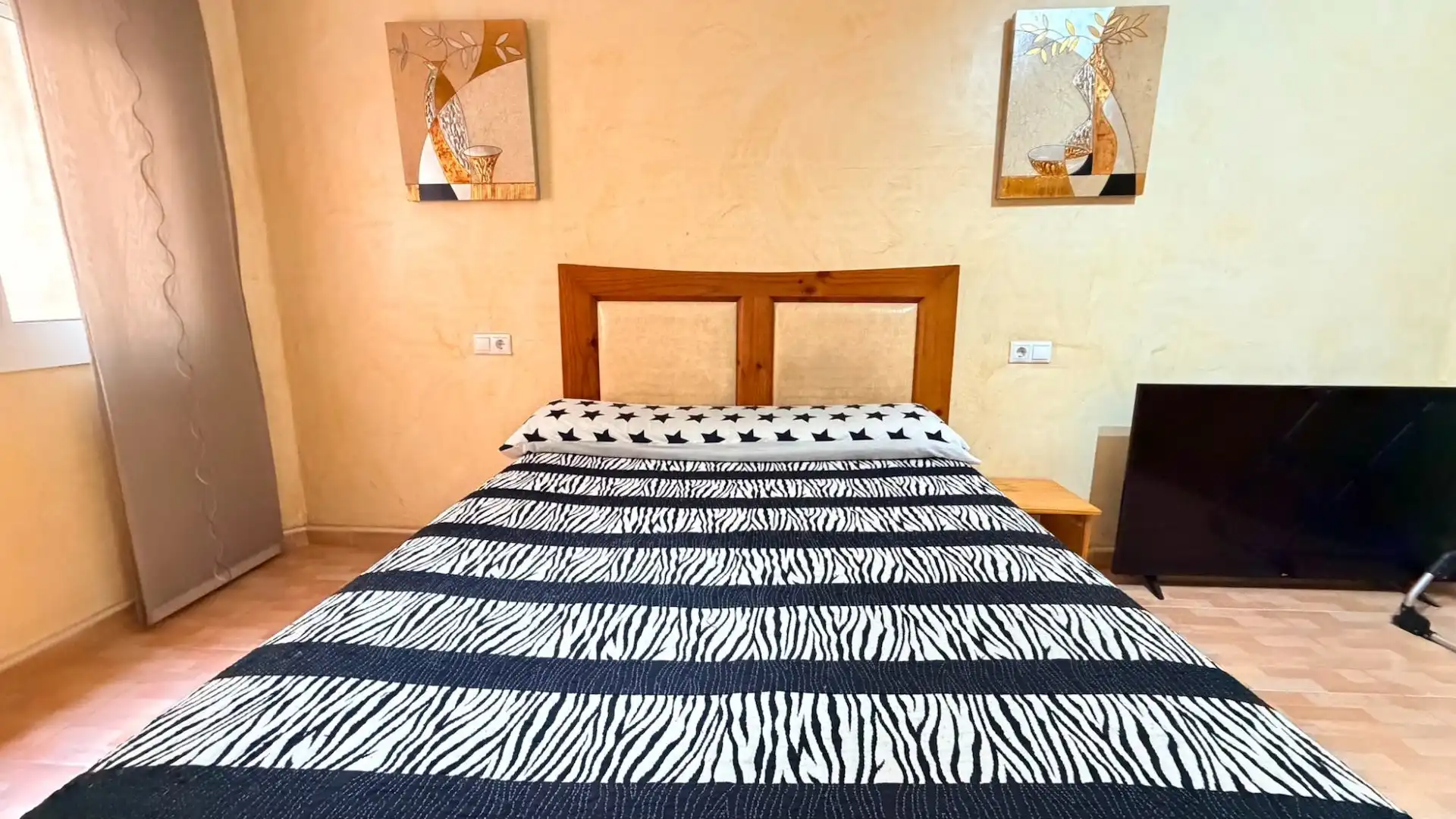 Dormitori de Apartament en venda en Los Montesinos amb Terrassa i Moblat