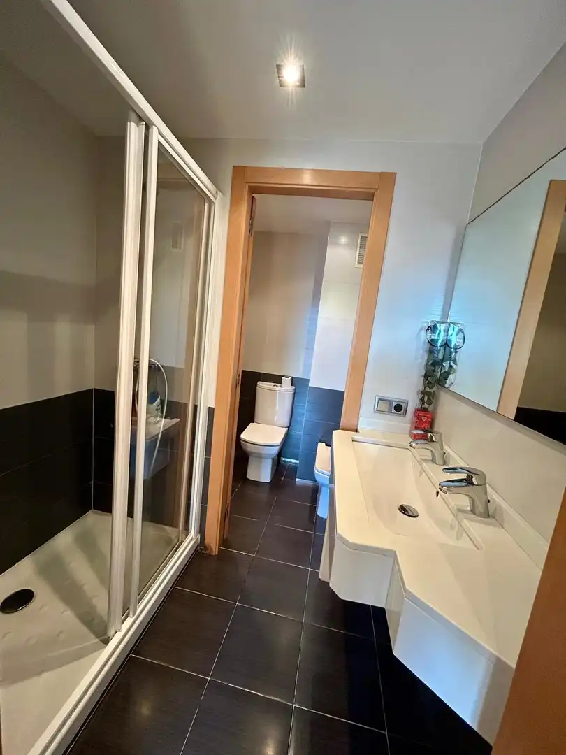 Baño de Piso en venta en Valencia con Aire acondicionado, Calefacción y Balcón