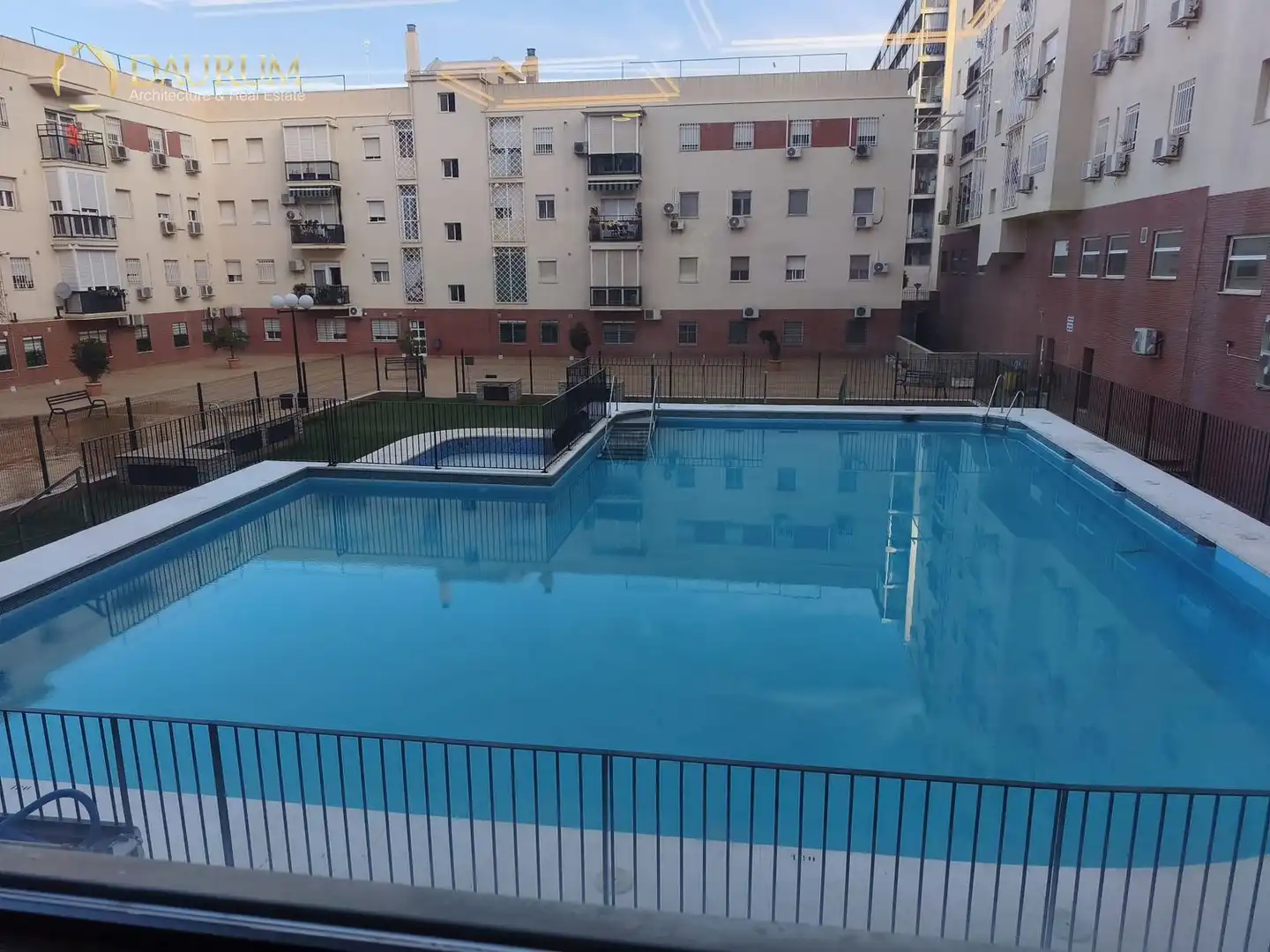 Pis amb piscina en venda a AVENIDA DE EMILIO LEMOS,, imagen 2