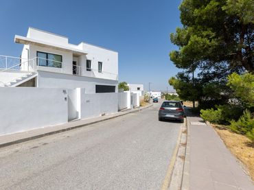 Wohnbaugrundstück zum Verkauf in Calle Rio Guadalfeo 34