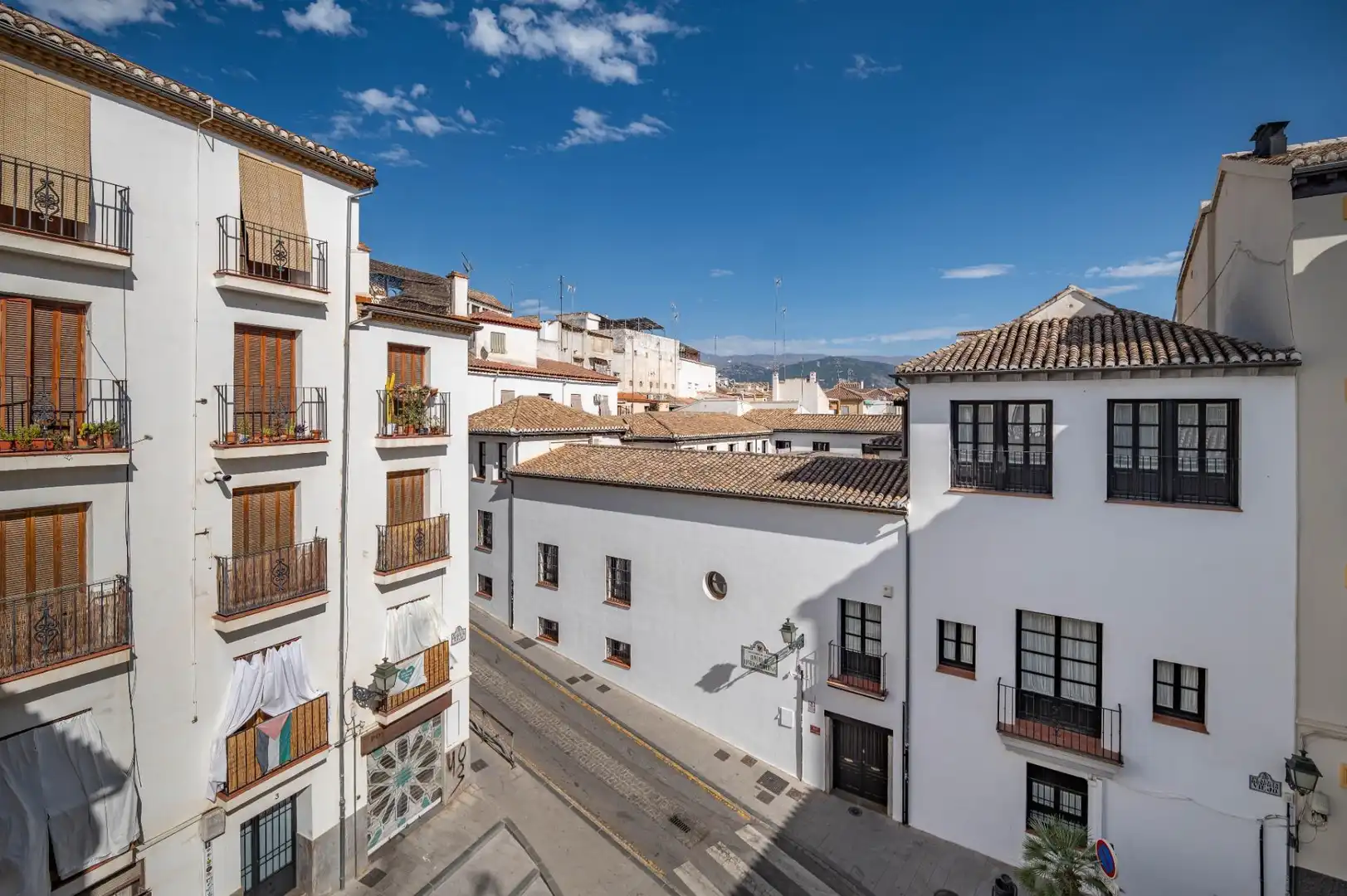 Exterior view of Apartments for sale in Granada  with Furnished