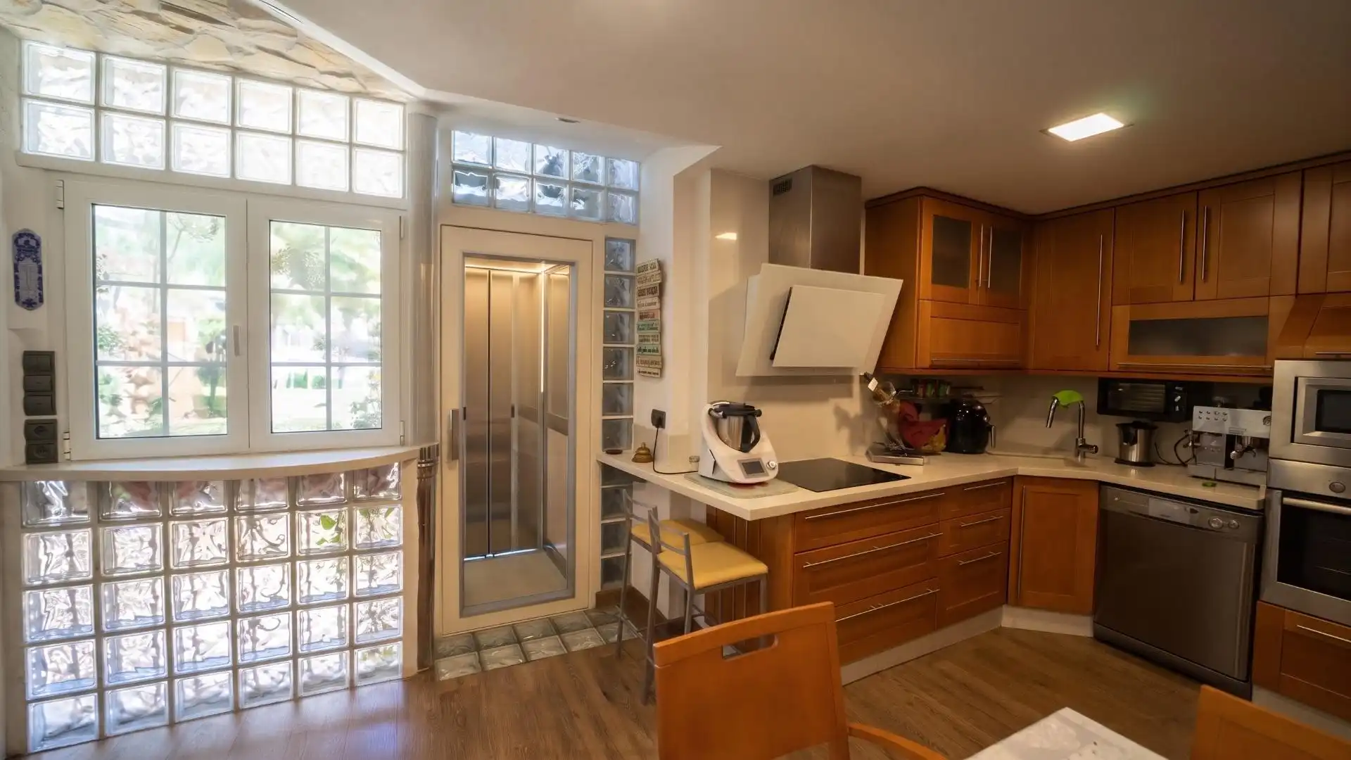 Kitchen of Houses for rent in Huétor Vega  with Air Conditioner, Heating and Private garden