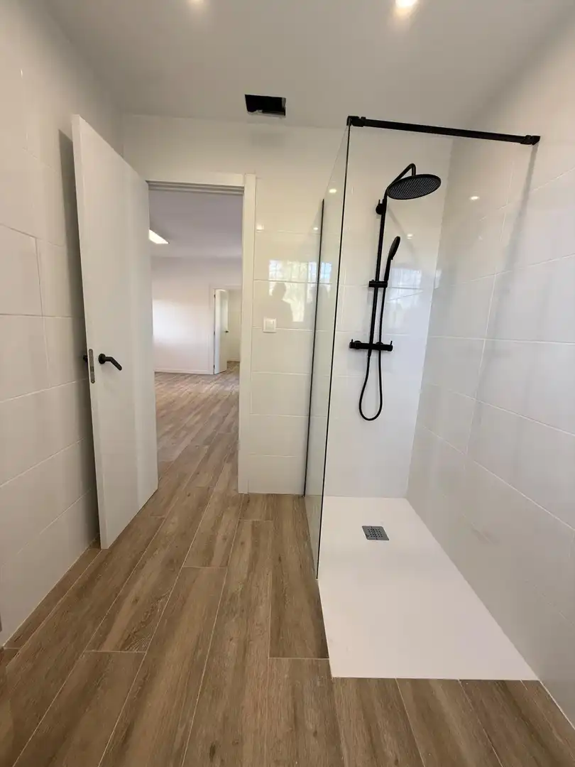 Baño de Casa o chalet en venta en Llíria con Aire acondicionado, Jardín privado y Terraza