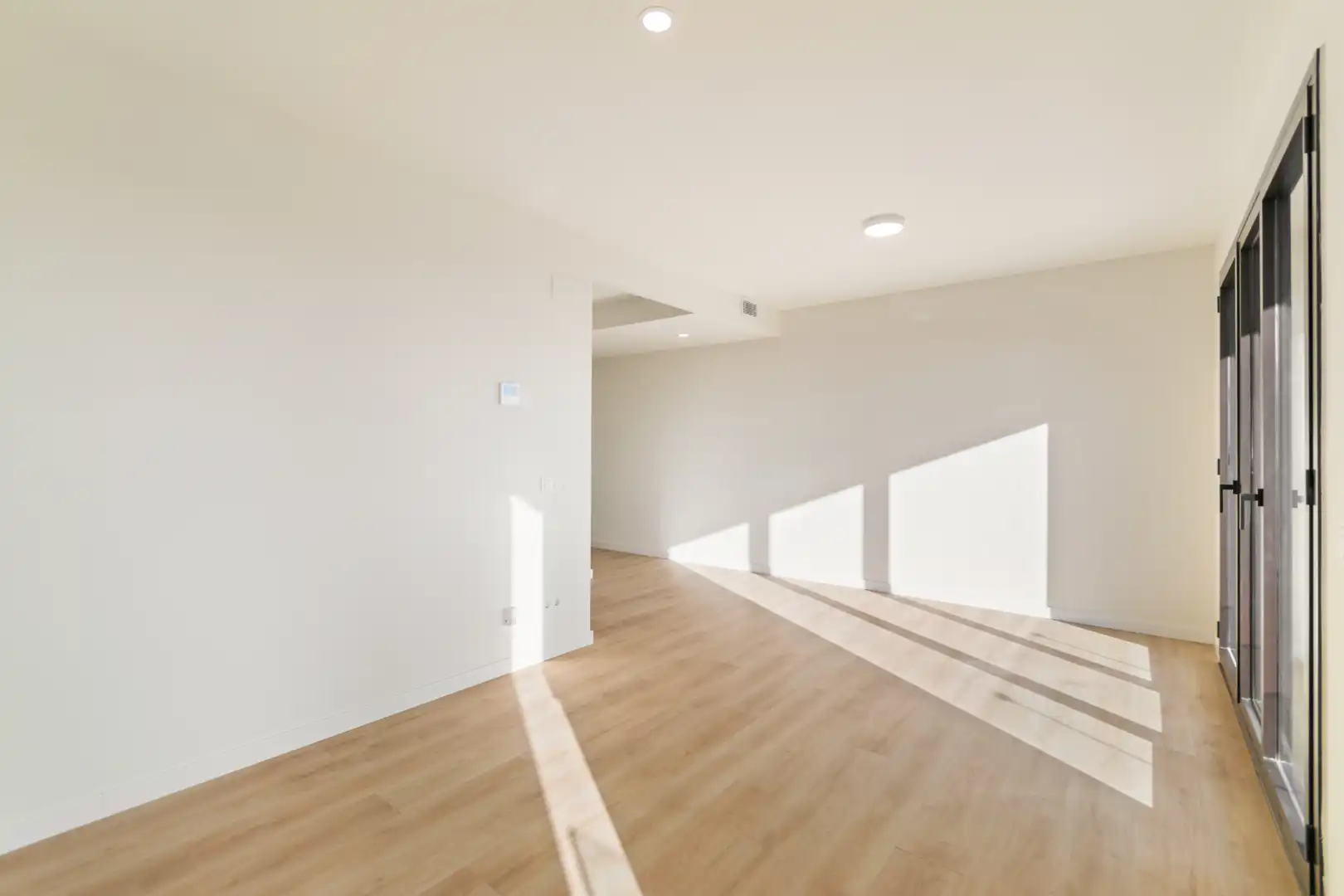 Wohnung zur Miete in Esplugues de Llobregat mit Klimaanlage, Heizung und Terrasse