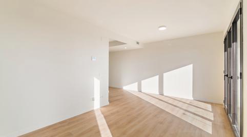 Foto 4 de Pis de lloguer a Finestrelles, Barcelona