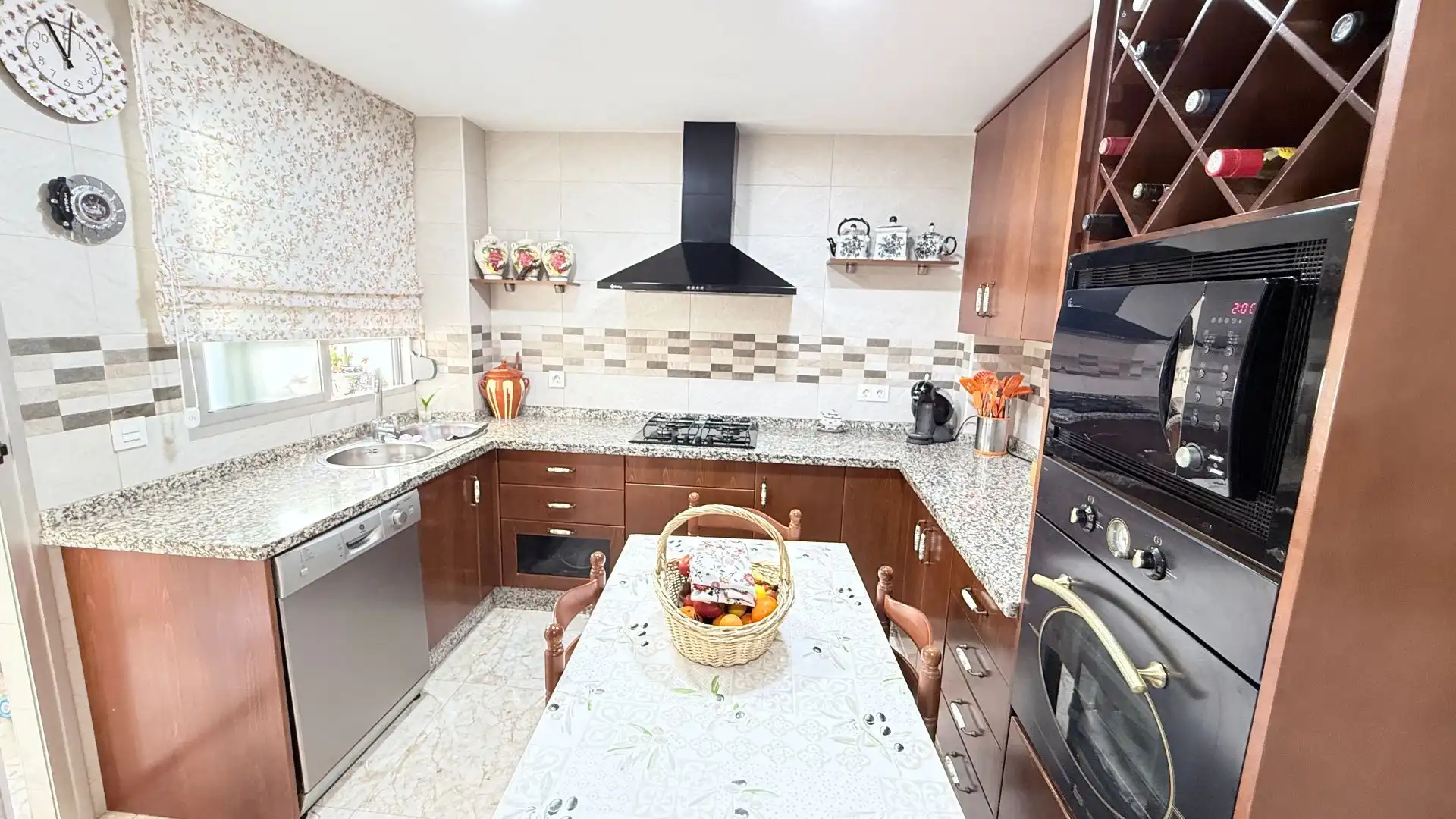 Cocina de Piso en venta en Adra con Aire acondicionado, Calefacción y Terraza