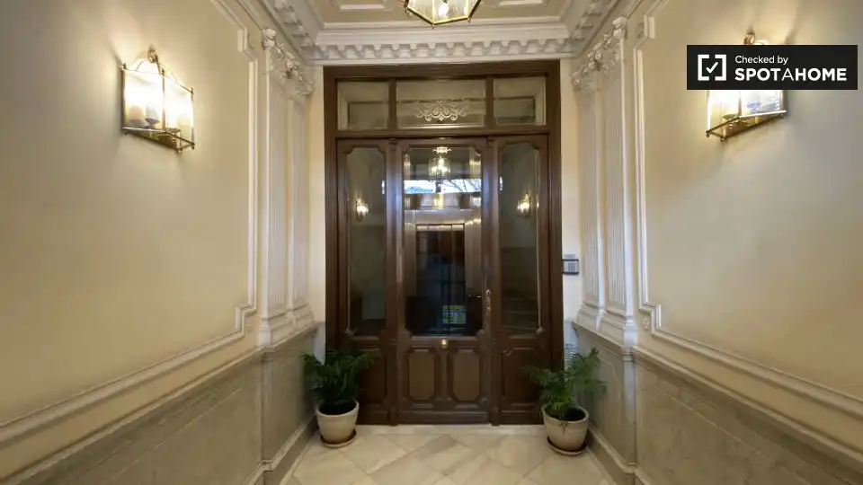 Appartamento in affitto a Chamberí, imagen 3