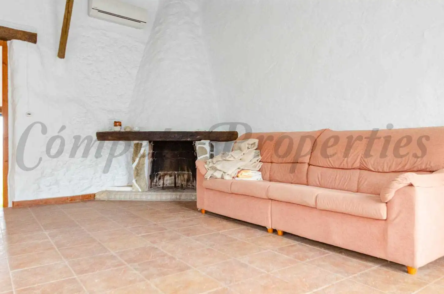 Detached house with pool for sale in Cómpeta, imagen 4