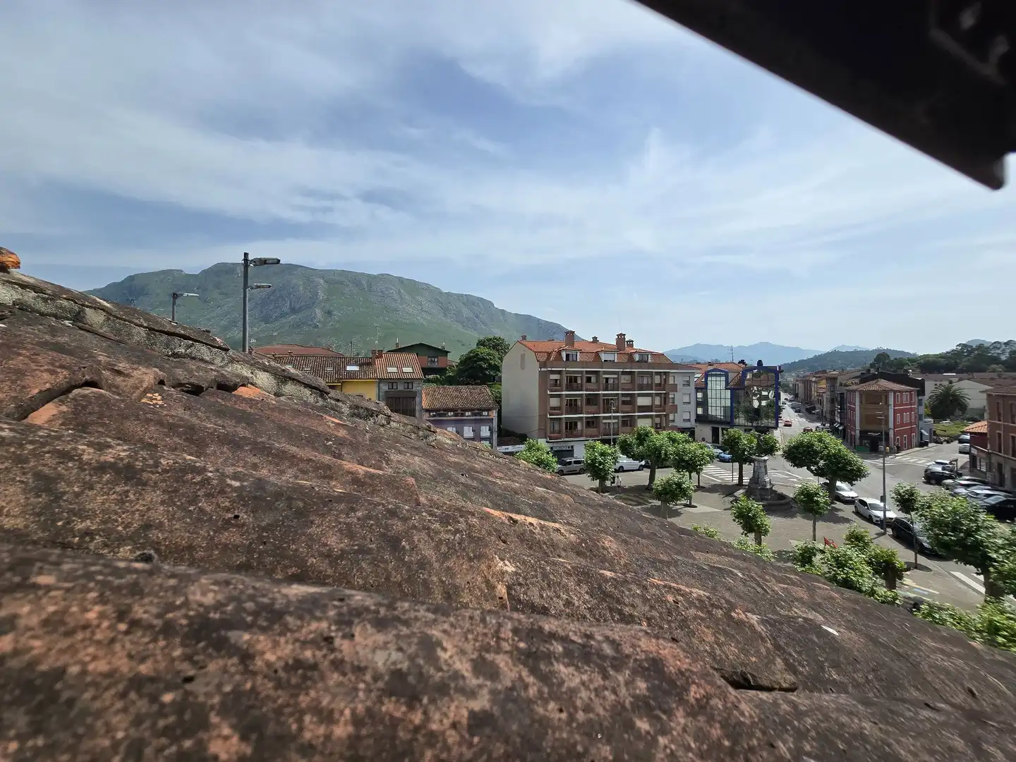 Außenansicht von Gebäude zum Verkauf in Llanes