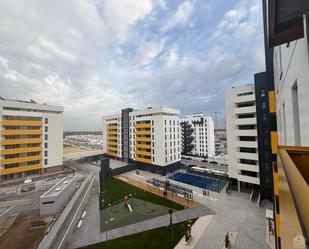 Vista exterior de Pis de lloguer en Dos Hermanas amb Aire condicionat, Parquet i Terrassa