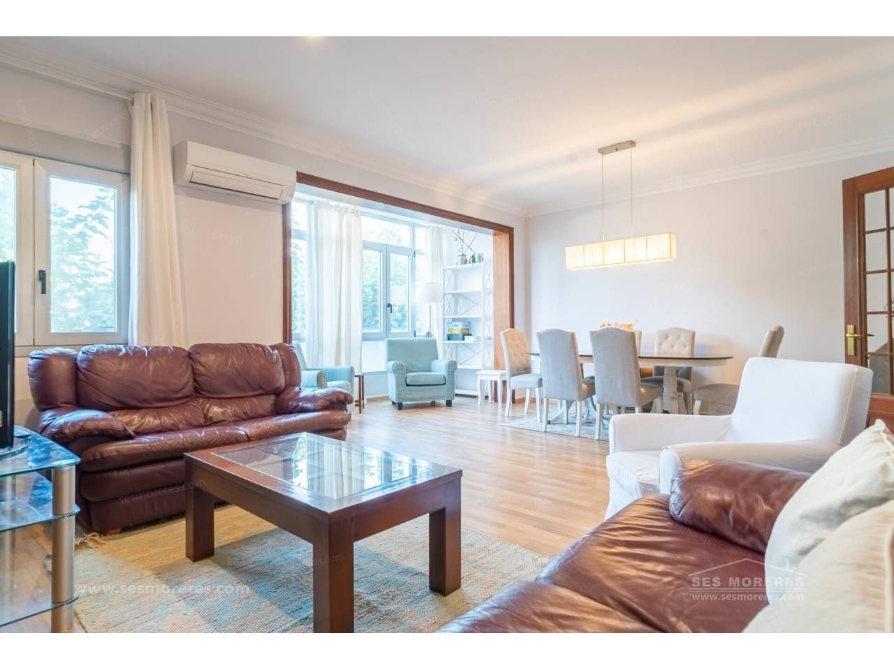 Living room of Flat for sale in Maó  with Air Conditioner, Parquet flooring and Terrace