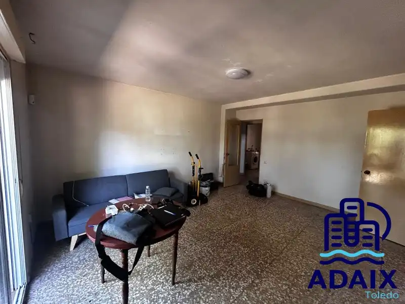 Wohnzimmer von Wohnung zum Verkauf in Toledo mit Heizung