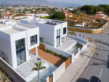 Haus zum Verkauf in Calle Albatros, Calle Morena y Calle Dolfi 2