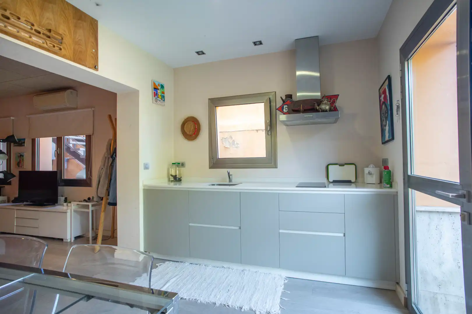 Cocina de Casa o chalet en venta en Sant Just Desvern con Aire acondicionado, Calefacción y Jardín privado