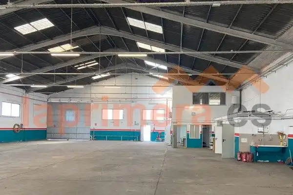 Nau industrial de lloguer a Poligono Mas del Jutge, imagen 3