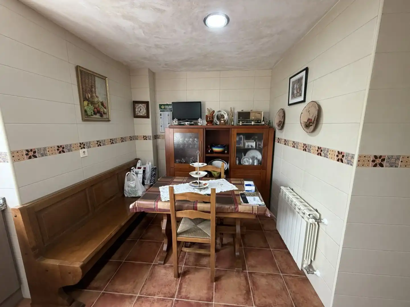 Menjador de Pis en venda en Avilés amb Calefacció, Parquet i Traster