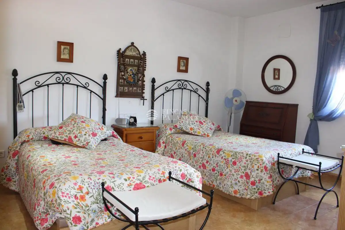Habitación de Casa o chalet en venta en Soneja con Aire acondicionado, Trastero y Piscina