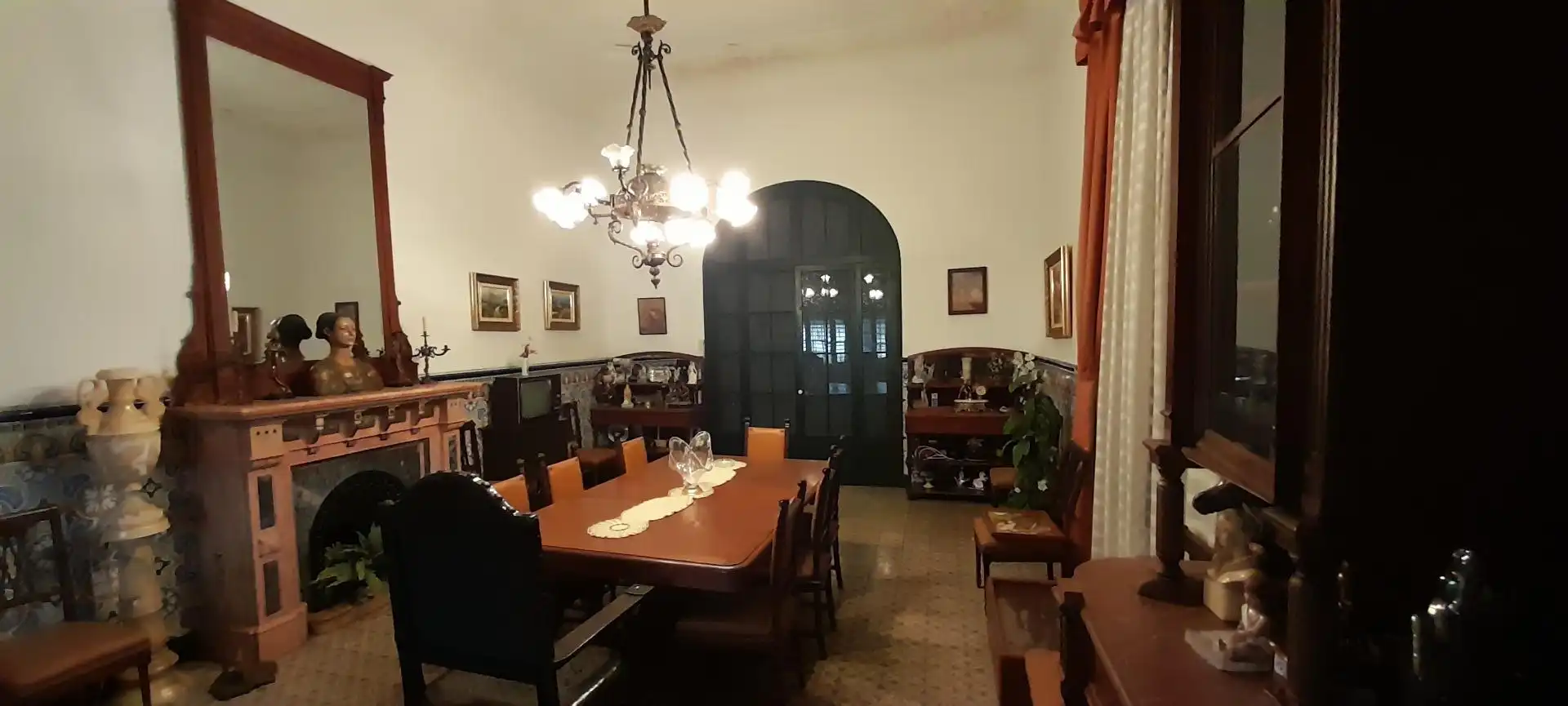Menjador de Finca rústica en venda en Vilafranca del Penedès amb Jardí privat, Terrassa i Balcó