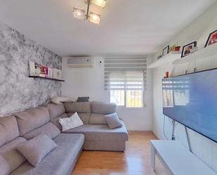 Living room of Flat for sale in Málaga Capital  with Air Conditioner and Heating
