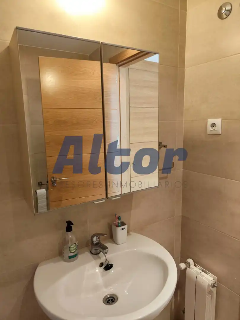 Baño de Piso de alquiler en Madrid con Aire acondicionado, Calefacción y Terraza