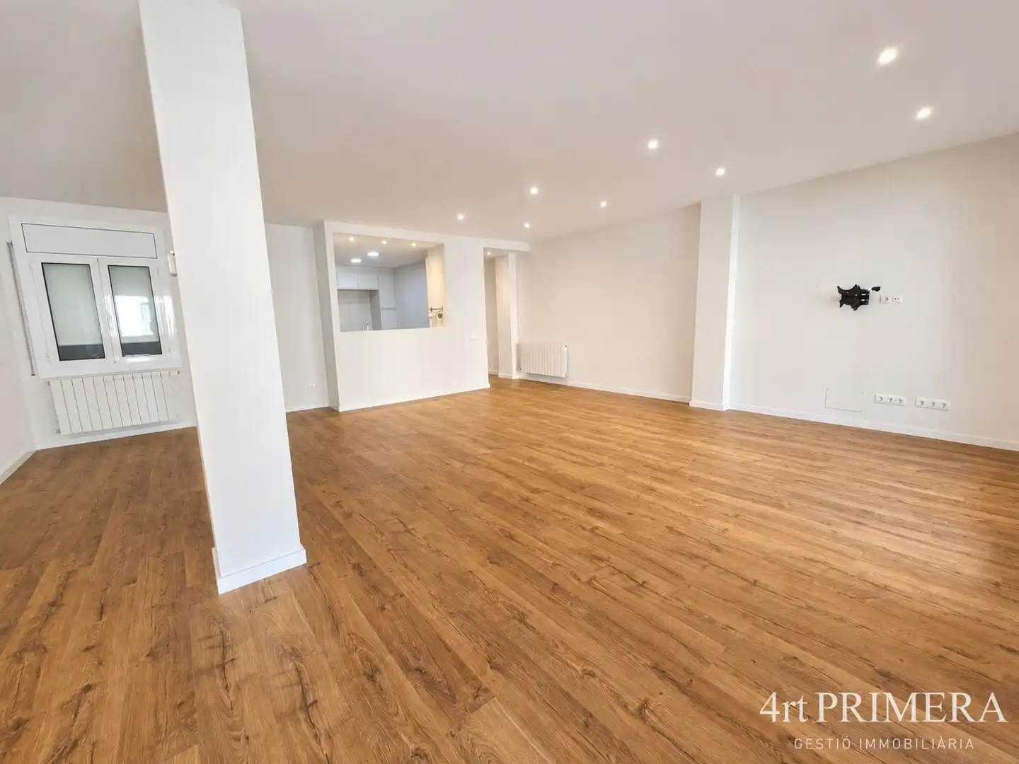 Wohnzimmer von Wohnung zum Verkauf in Granollers mit Heizung, Parkett und Ofen