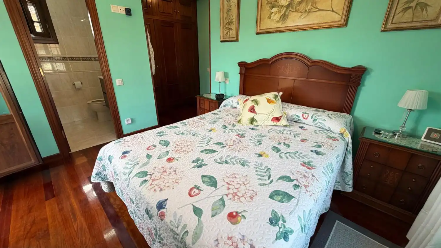 Schlafzimmer von Einfamilien-Reihenhaus zum Verkauf in Argoños  mit Heizung und Terrasse