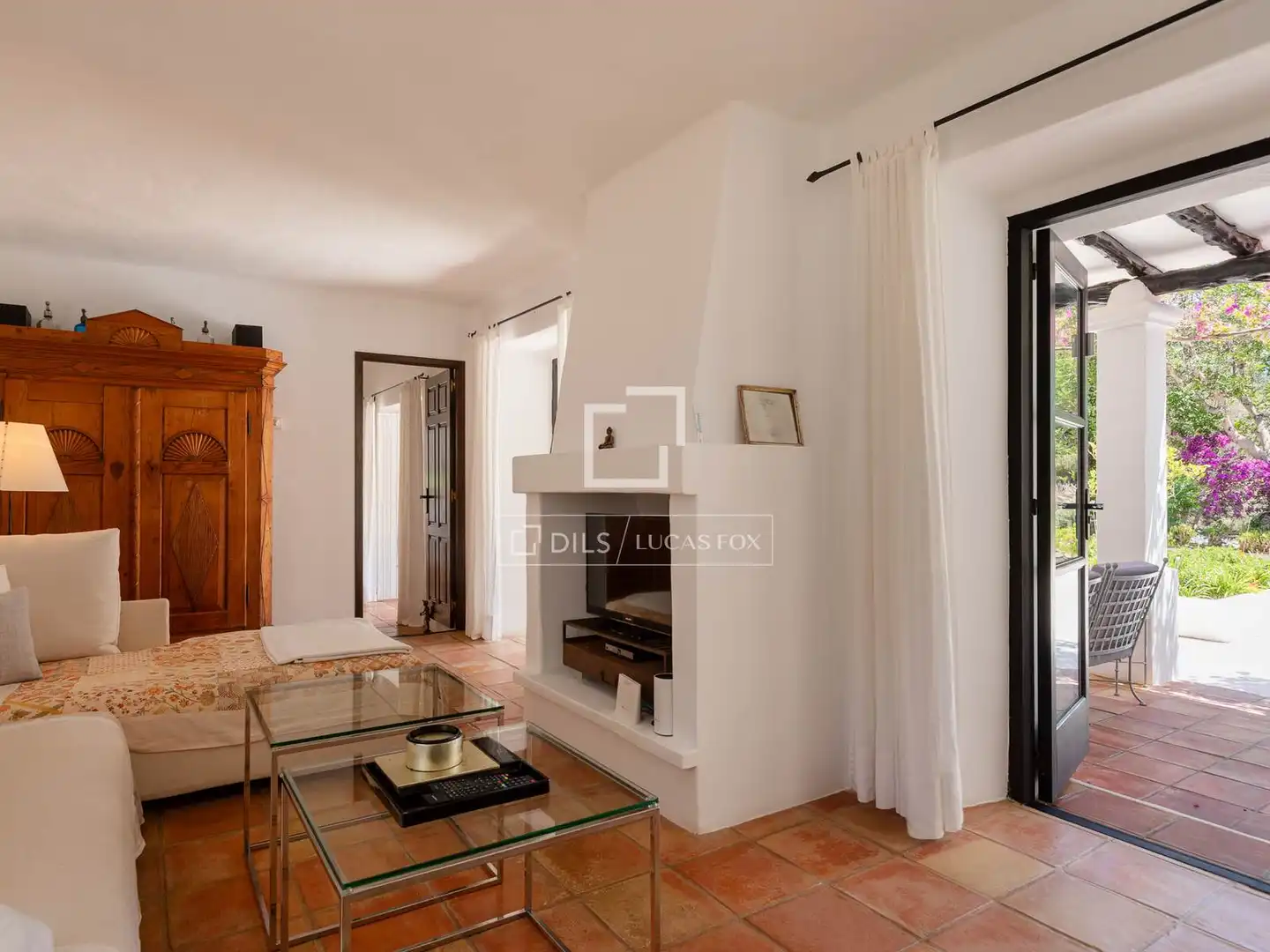 Living room of Country homes for sale in Santa Eulària des Riu  with Furnished