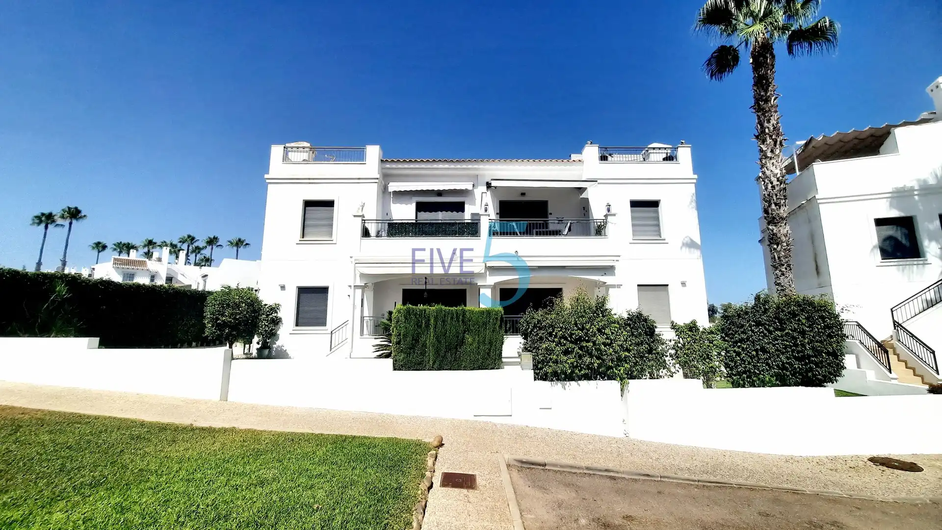 Pis amb piscina en venda a Orihuela Costa