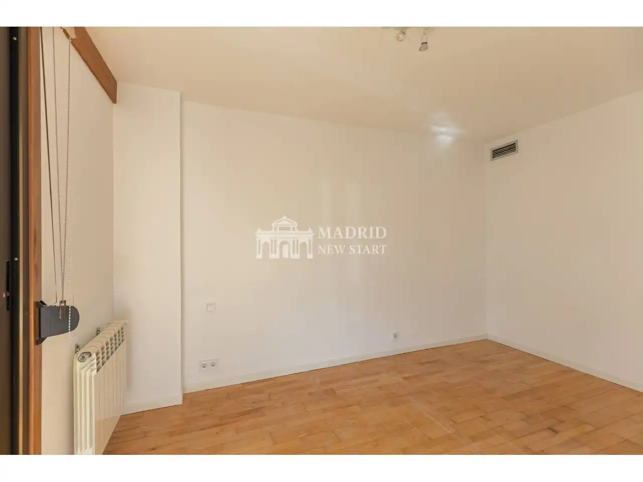 Flat with terrace to rent in Calle Fortuny, imagen 24