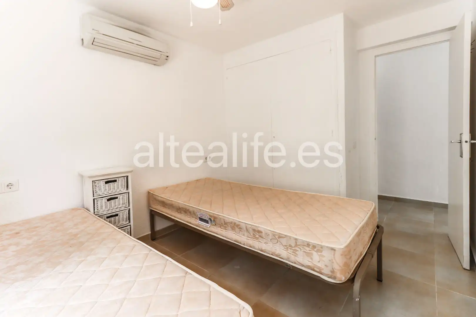 Habitación de Casa o chalet en venta en La Nucia con Aire acondicionado, Jardín privado y Terraza