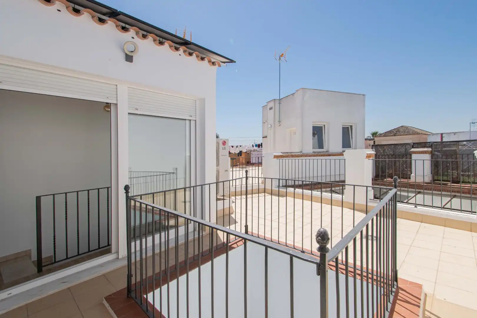 Terrasse von Dachboden zum Verkauf in Sevilla mit Klimaanlage, Terrasse und Balkon