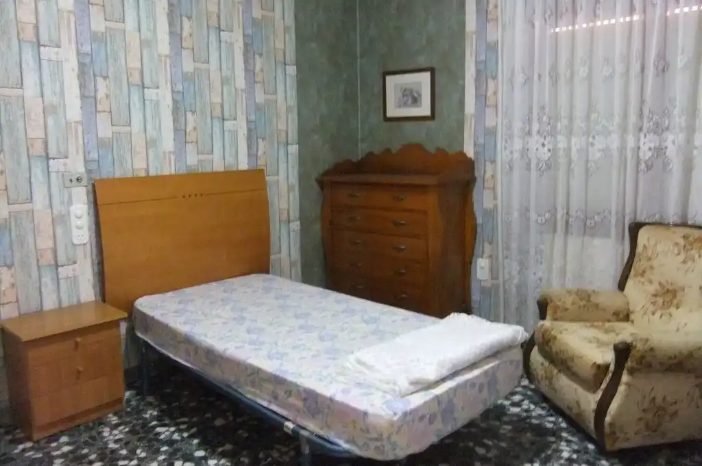 Dormitori de Casa o xalet de lloguer en Les Borges Blanques amb Aire condicionat, Calefacció i Jardí privat
