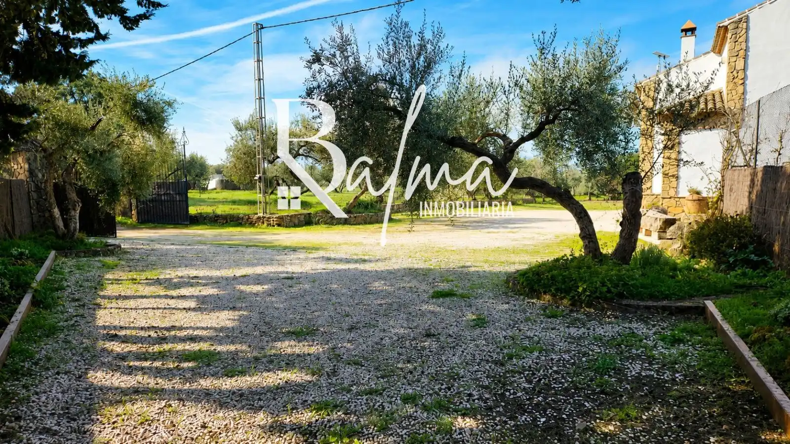 Detached house with pool for sale in Casco Histórico, imagen 3