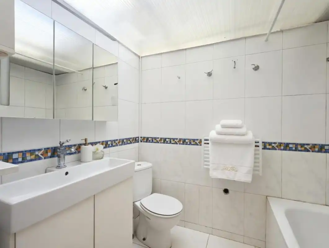 Bany de Dúplex en venda en Barcelona amb Aire condicionat, Calefacció i Terrassa