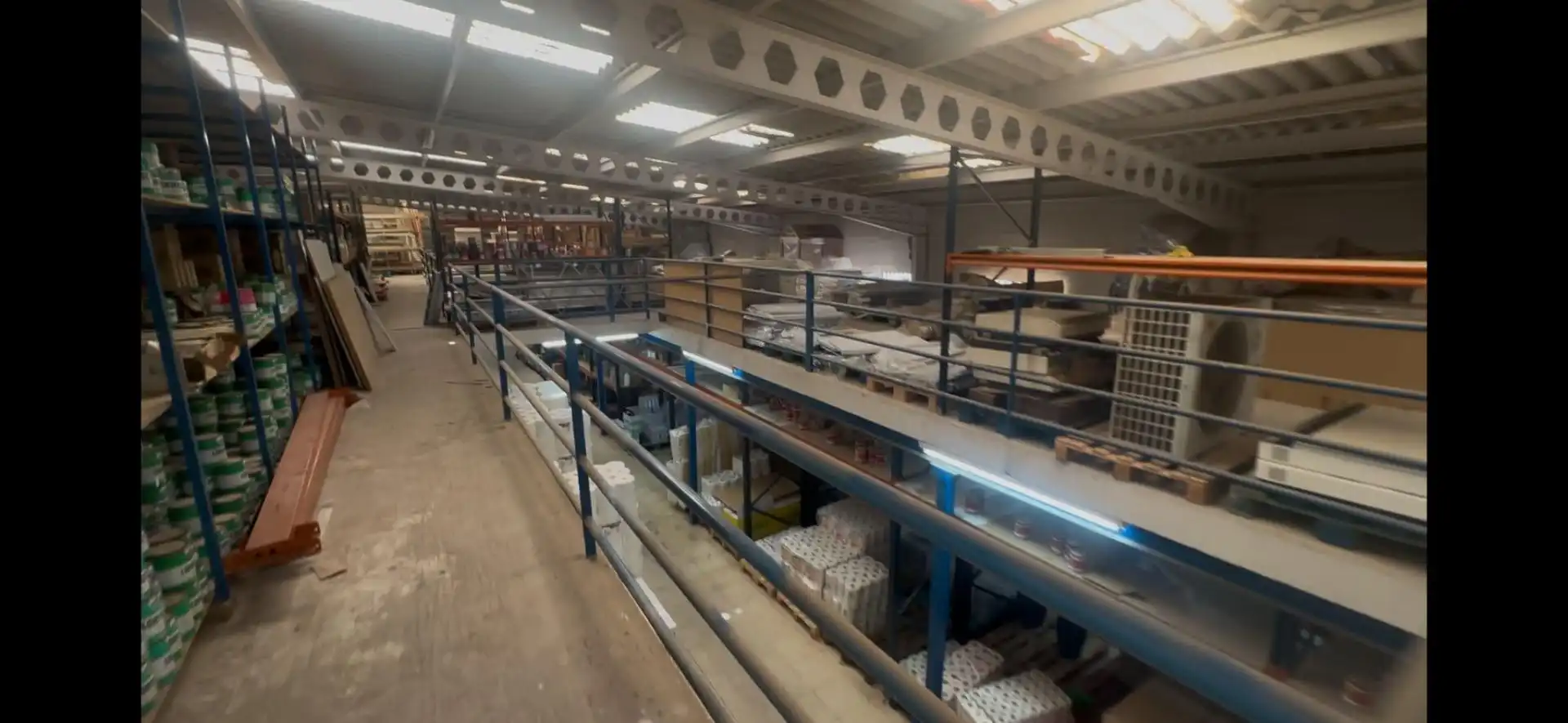 Industrial buildings for sale in Petrer