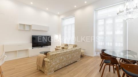 Foto 2 de Apartamento de alquiler en Cirilo Amoros, El Pla del Remei, Valencia