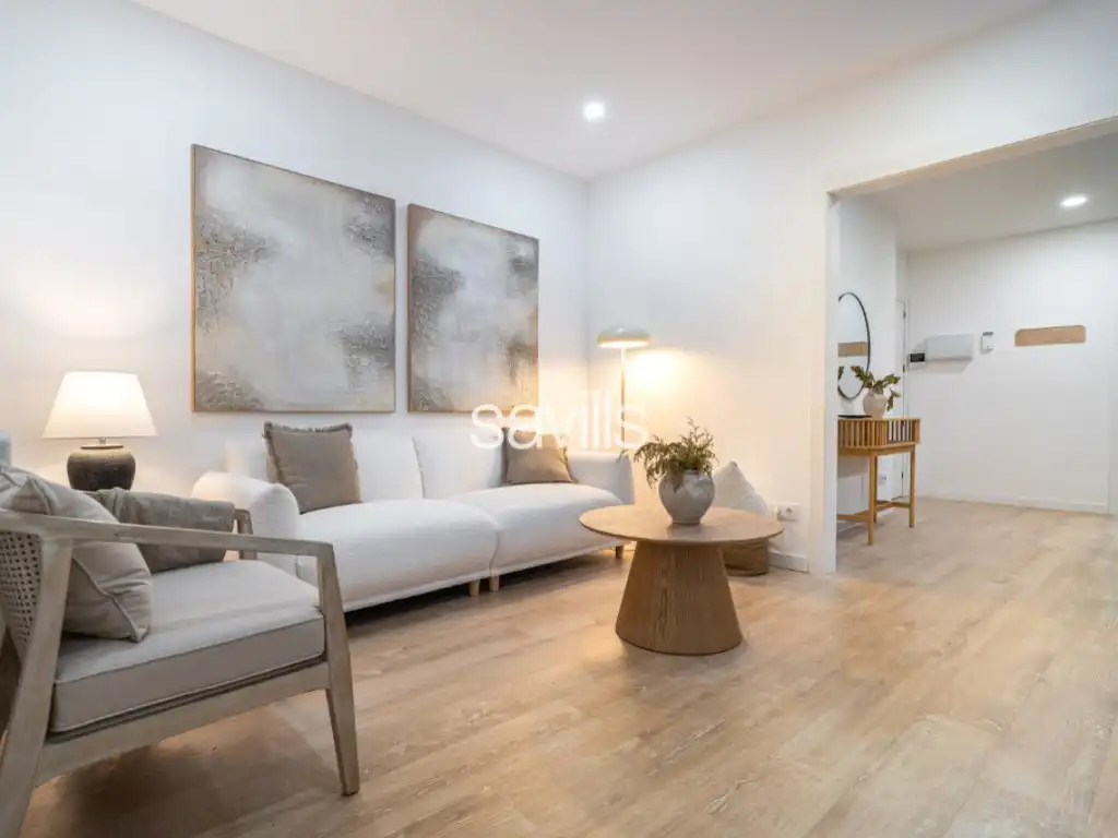 Living room of Apartments for sale in Barcelona