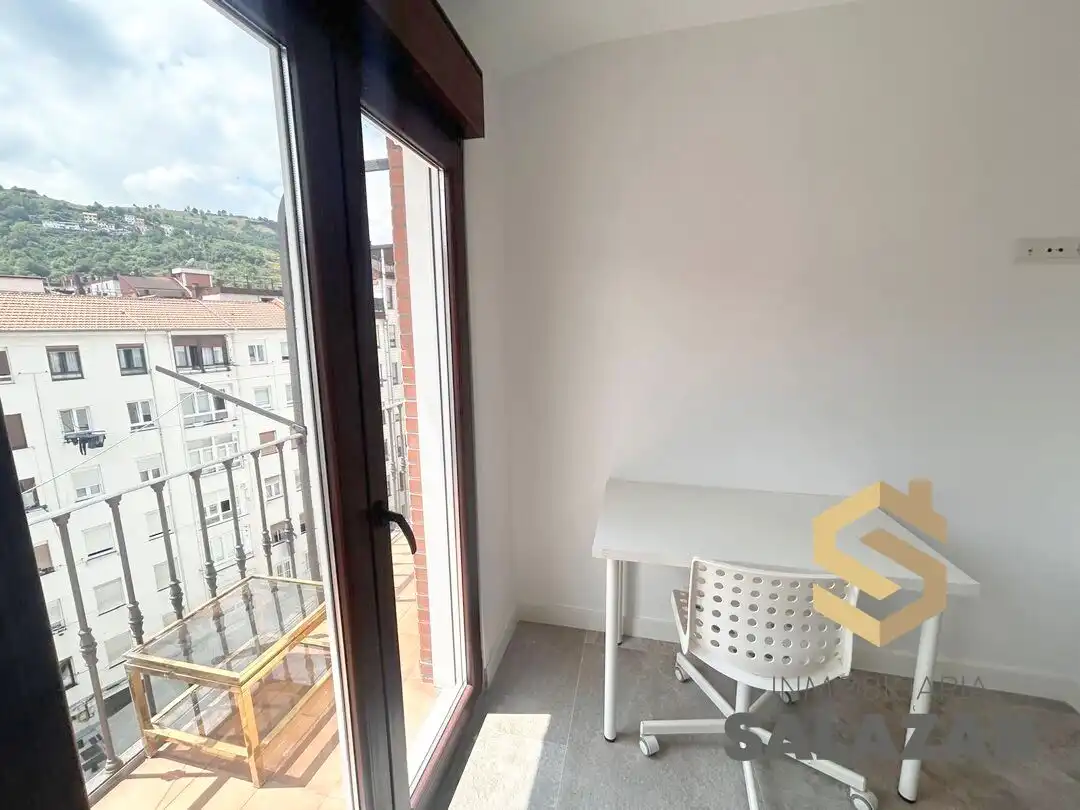 Terraza de Piso de alquiler en Bilbao  con Calefacción