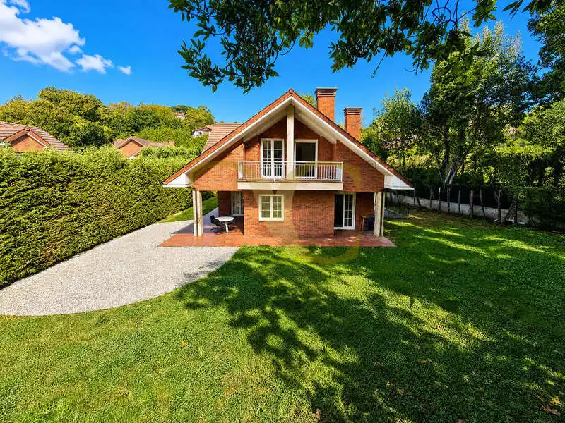 Villa con terrazza in vendita a Camino de la Gola