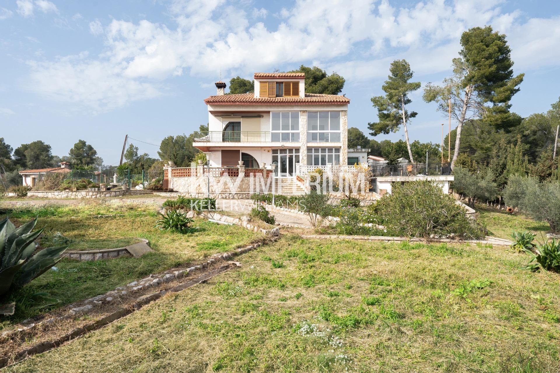 Casa o xalet en venda en  Tarragona Capital amb Aire condicionat, Calefacció i Jardí privat