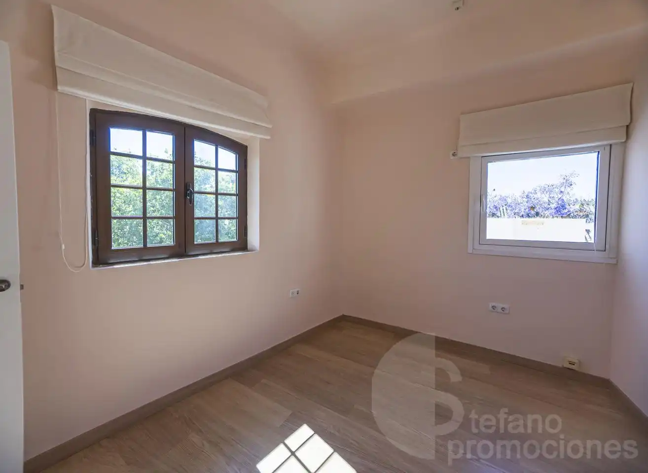 Bedroom of Attic for sale in Málaga  with Air Conditioner, Terrace and Storage room