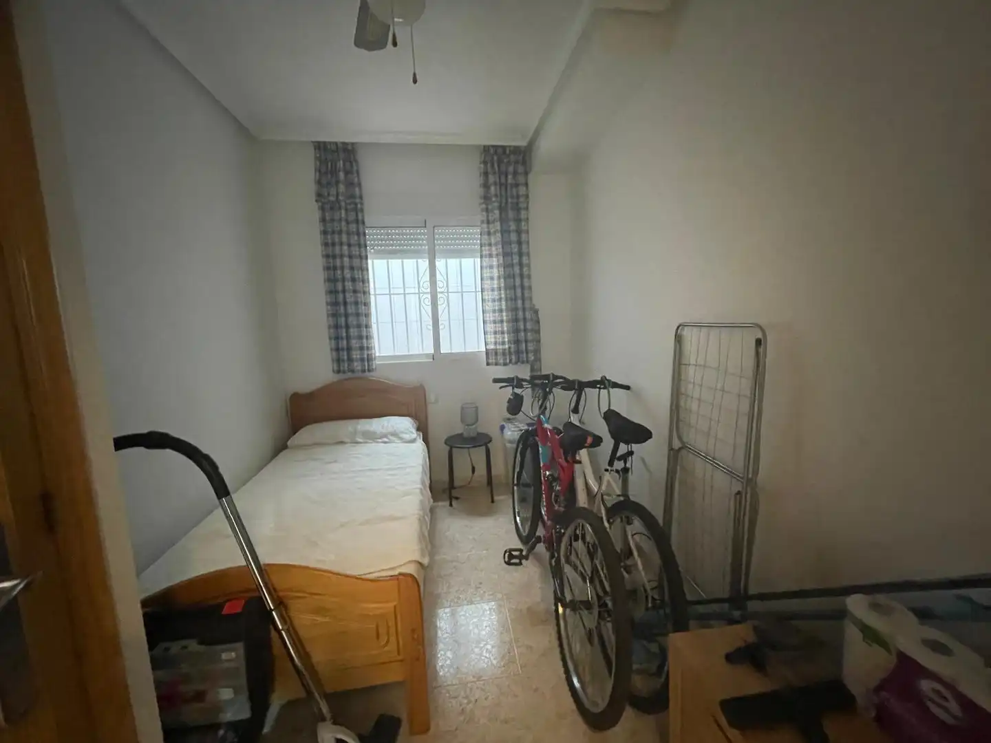 Habitación de Apartamento en venta en Las Viñas