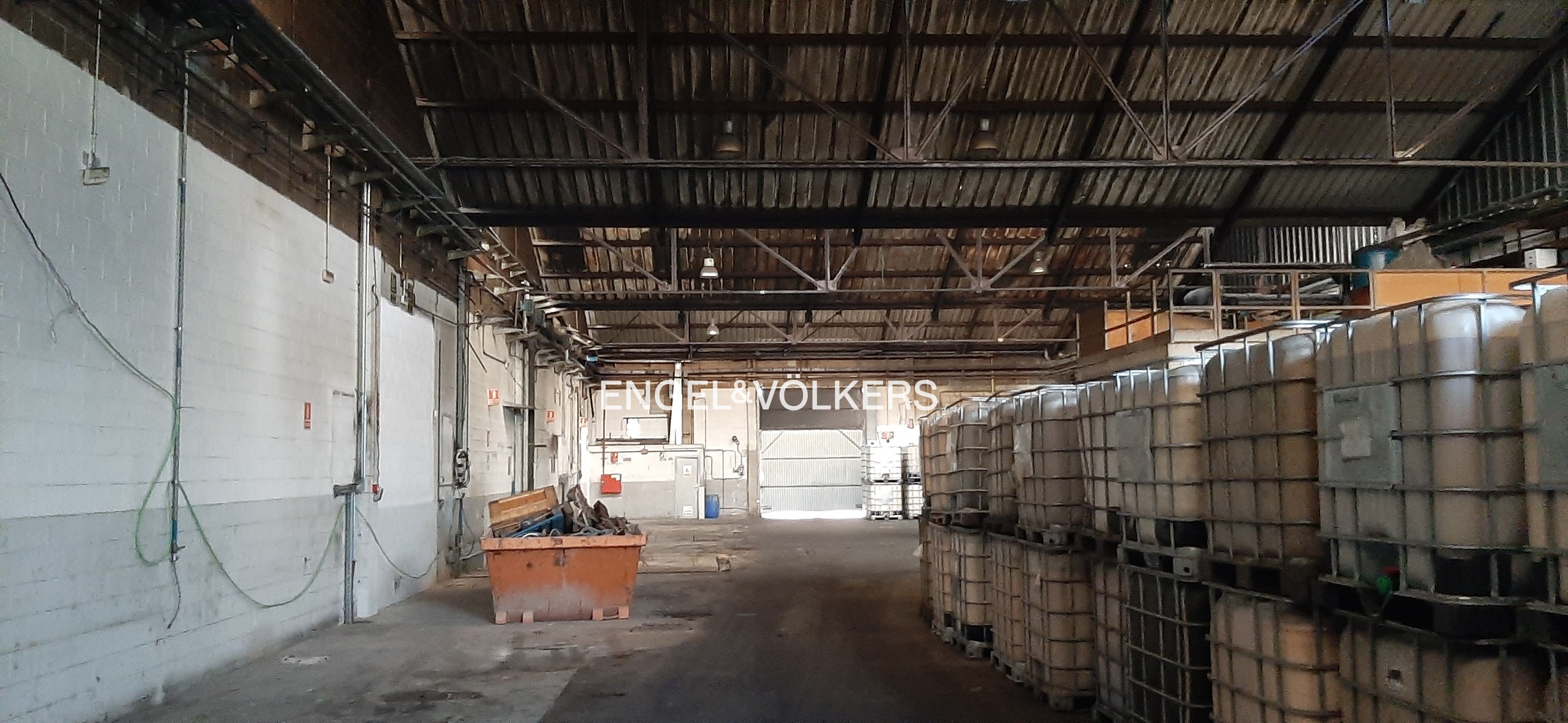Industrial buildings for sale in Sant Cugat del Vallès