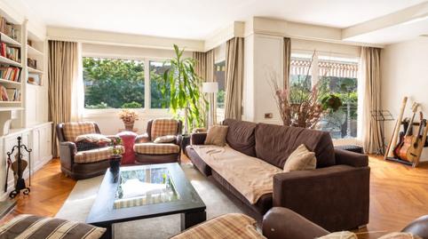 Foto 5 von Erdgeschoss zum Verkauf in Calle Joan Oliver, L'Eixample, Sant Cugat del Vallès