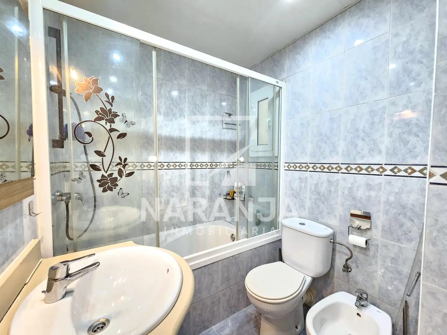 Badezimmer von Wohnung zum Verkauf in Barcelona