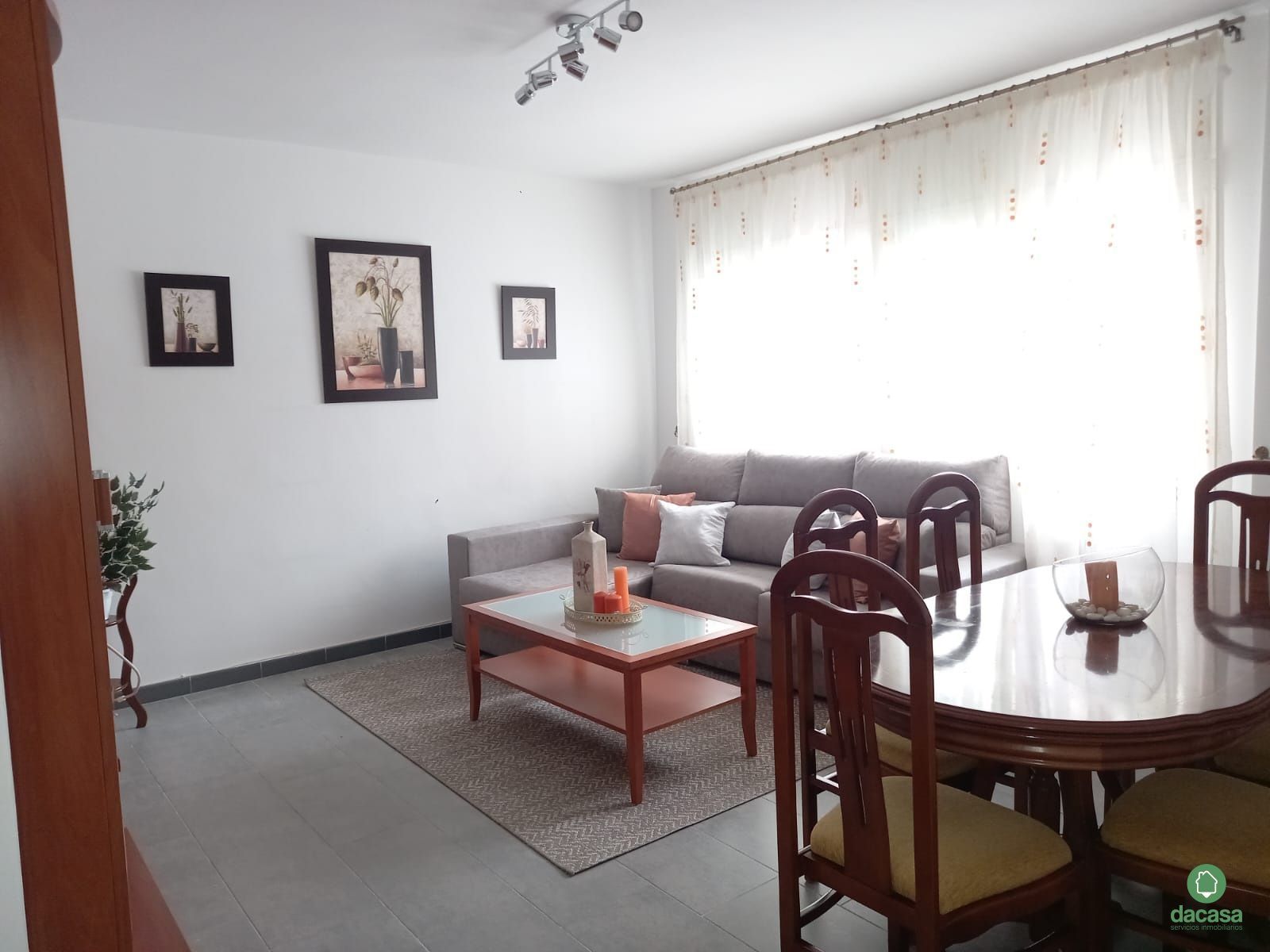 Sala de estar de Piso de alquiler en  Huelva Capital con Aire acondicionado, Amueblado y Horno