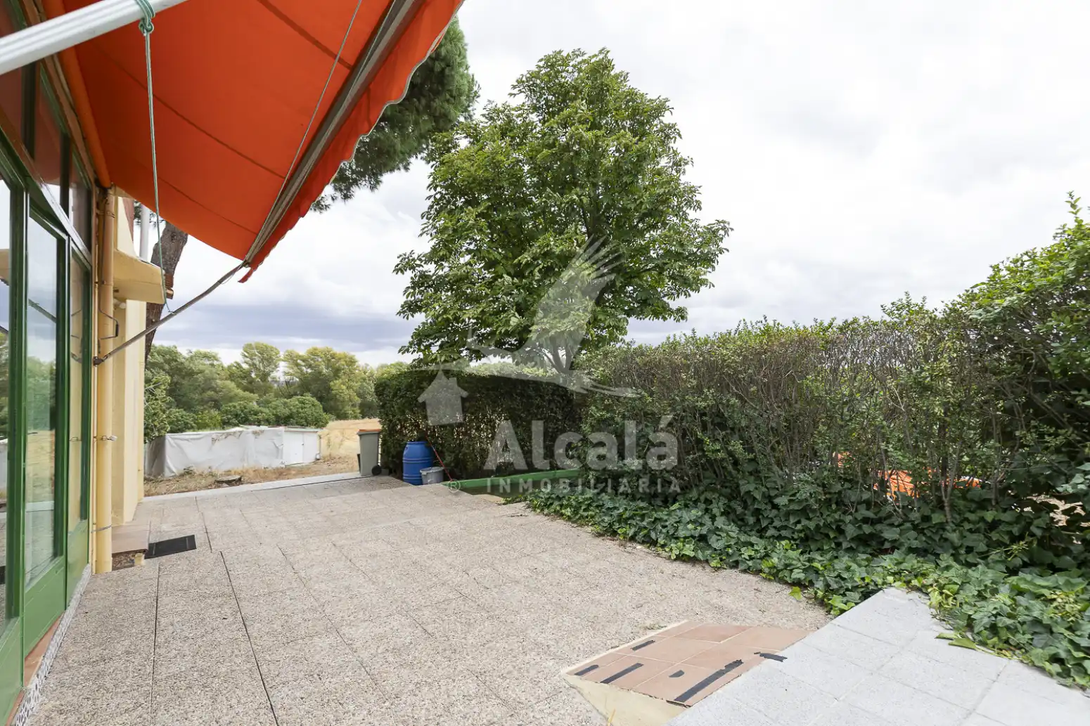 Terrasse von Haus oder Chalet zum Verkauf in El Molar (Madrid) mit Schwimmbad